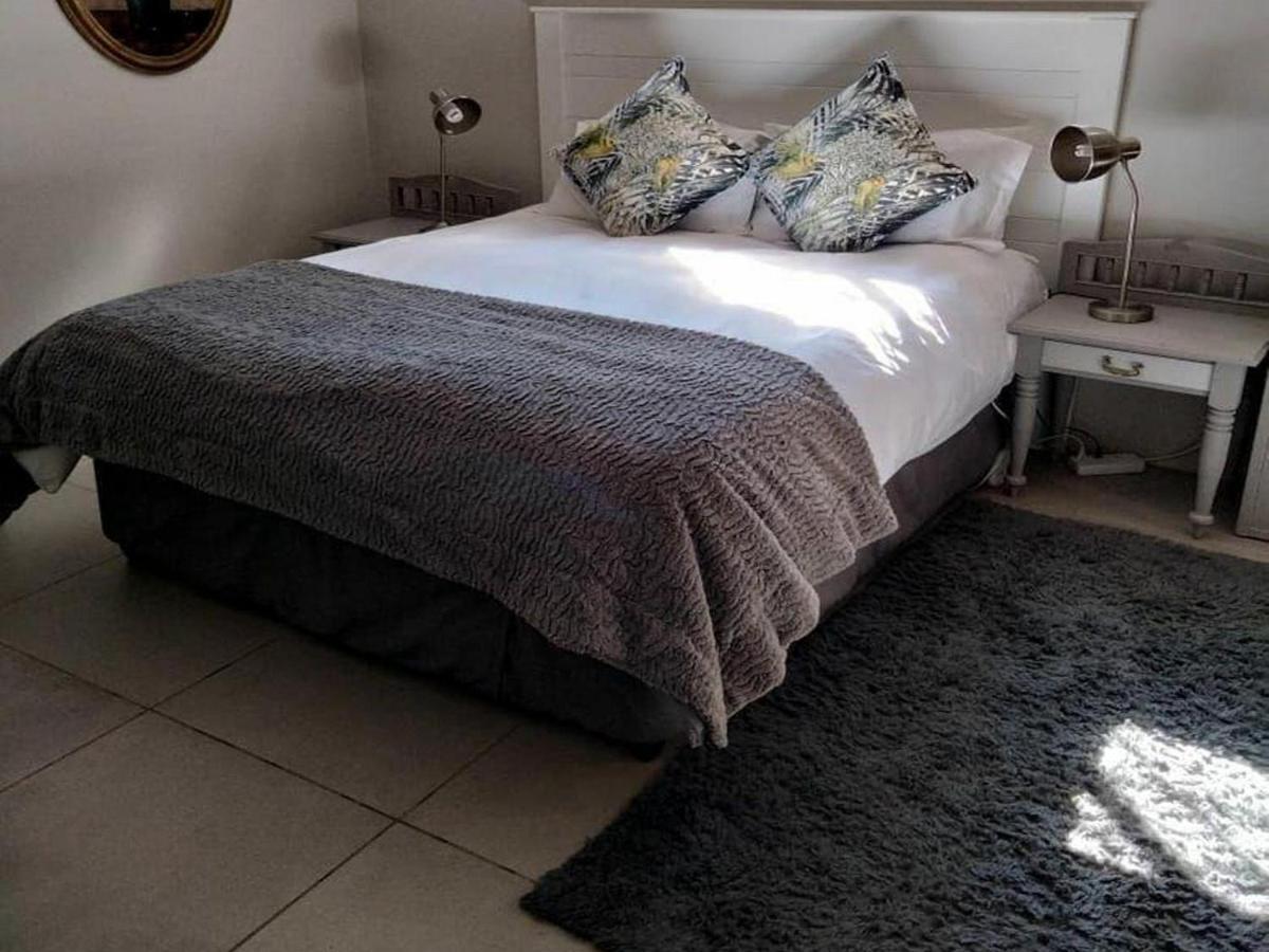 Camroshell Hotel Hogsback Buitenkant foto